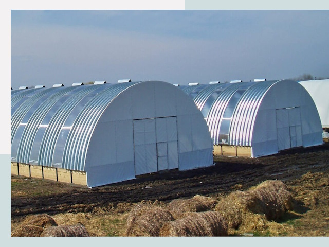 Сельскохозяйственные здания в Красном Сулине